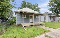 534 E 2nd Avenue, Garnett, KS 66032