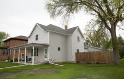 1309 Main Ave, Armour, SD 57313