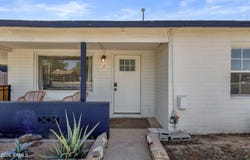 1923 E YALE Street, Phoenix, AZ 85006
