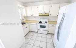 1630 W 46th St, Hialeah, FL 33012