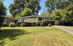1636 BECKHAM DRIVE, HOMEWOOD, AL 35209