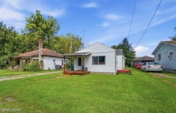 1127 E Franklin Street, Lima, OH 45804