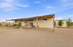 56 Capitan Street, Moriarty, NM 87035