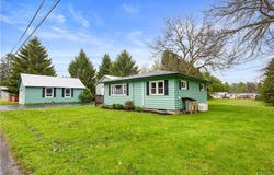 15 Burdick Avenue, Edmeston, NY 13335