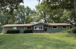 2282 Shepard Drive, FREEPORT, IL 61032