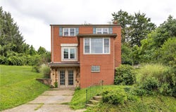 401 Lecanto Ave, East McKeesport, PA 15035