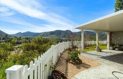 8975 Lawrence Welk Dr, Escondido, CA 92026