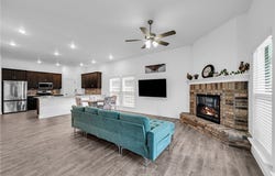 1521 Ari Avenue, Centerton, AR 72719