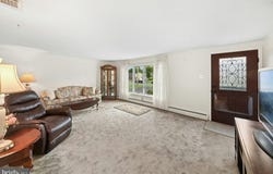 840 ROGER Road, WARMINSTER, PA 18974