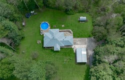 3059 Creekside Rd, Shelocta, PA 15701