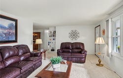 218 Rumson Rd, Greece, NY 14616