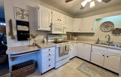 2801 S 5th Avenue, Escanaba, MI 49829