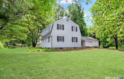 2 Green Valley Drive, Simsbury, CT 06070