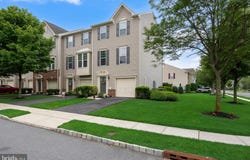 201 PERRY Way, CINNAMINSON, NJ 08077