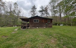 711 BLUE JAY SIX RD, COOL RIDGE, WV 25825