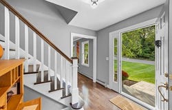 18 Robert Townsend Drive, Setauket, NY 11733