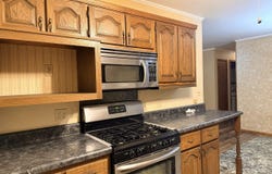 1710 Sidney St, Malden, MO 63863