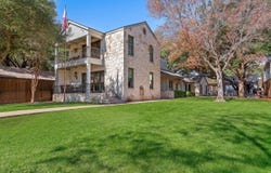 135 Perry Lane, Kingsland, TX 78639
