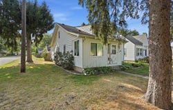 19303 Negaunee, Redford, MI 48240