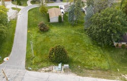 Pike Street, Cecil, WI 54111