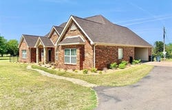 40218 E 1221 Drive, Stigler, OK 74462