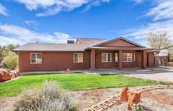 140 E 300 N, Ivins, UT 84738