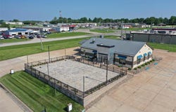 135 City Plaza, Holts Summit, MO 65043