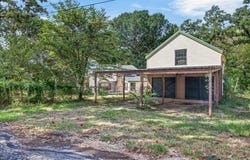 110 Hidalgo Loop, Payne Springs, TX 75156