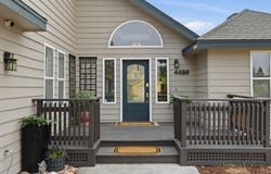 4489 Northlake Dr, West Richland, WA 99353