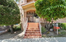555 E Santa Anita, Burbank, CA 91501