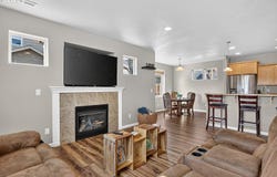 952 HERITAGE Loop, TheDalles, OR 97058