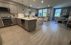 558 Clover Cir, Milpitas, CA 95035