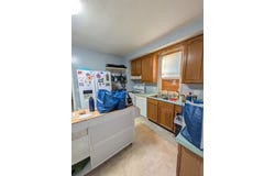 819 E Monroe Street, Bloomington, IL 61701