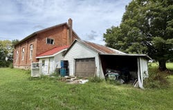 105 N Angola Road, Coldwater, MI 49036