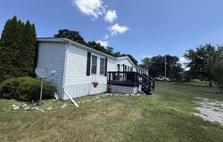 26192 State Highway TT, New Cambria, MO 63558