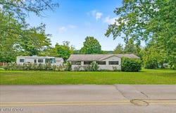 955 N Main St, Decatur, TN 37322