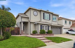 112 Mont St Michel Way, Martinez, CA 94553