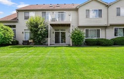 2215 White Water Way, Eagan, MN 55122
