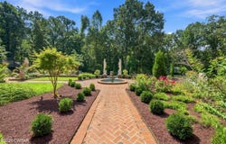 18 Windwood Drive, Jackson, TN 38305