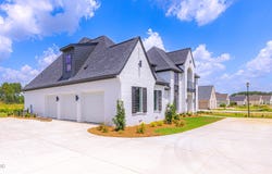 174 Westlake Circle, Madison, MS 39110