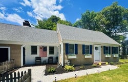 55 Deerfield Road, Osterville, MA 02655