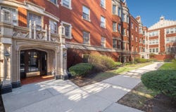 Oak Park, IL 60302