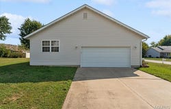950 Whitechapel Drive, O'Fallon, IL 62269