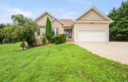 1017 Hooper Woods Drive, Forest, VA 24551