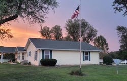 3183 State Highway Mm, Mountain Grove, MO 65711