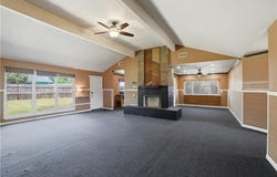 500 PLYMOUTH Drive, Laplace, LA 70068