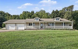 1039 225th Road, Troy, KS 66087