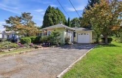 9 Miller Ave, Washington Boro, NJ 07882-1118
