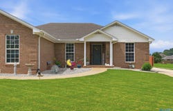 1654 County Road 393, Killen, AL 35645