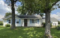 1431 Roberts Road, Franklin, IN 46131